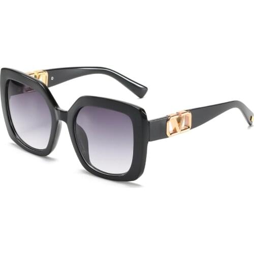 2021 Retro Sunglasses Fashion Square Brand Design V-leg Luxury Sunglasses for Men and Women, Square Oversized Glasses UV400