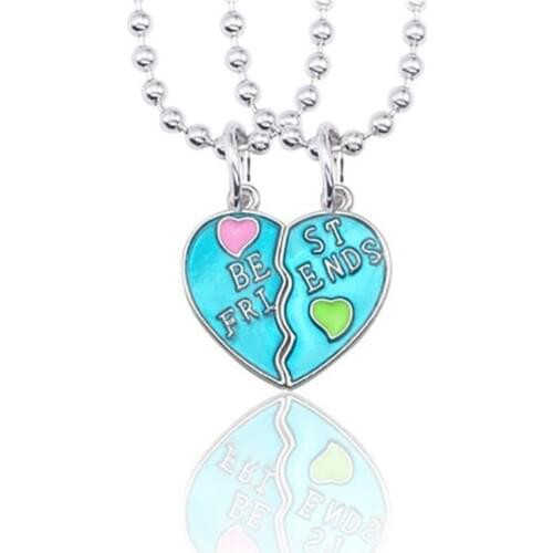 Best Friends Peach Heart Necklace Fashion Men And Women Love Puzzle Pendant Necklace Color Zinc Alloy Jewelry Friendship Gift