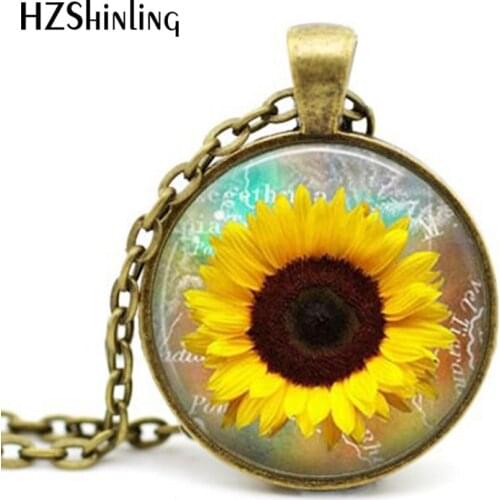 New Vintage Sunflowers Necklace Yellow Sunflower Jewelry Charming Spring Yellow Flower Glass Dome Pendants for Girls Women Gift