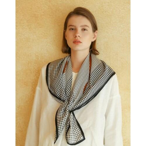 European and American Fashion Womens Thousand Bird Lattice Silk Scarf Autumn and Winter Mulberry Silk Scarf 90 Square Shawl