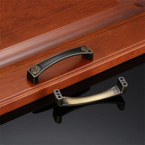 Classical Luxury Door Handles for Drawer Cabinet Closet Wardrobe Nightstands Anti-rust Electroplated Zinc Alloy Material Doornob