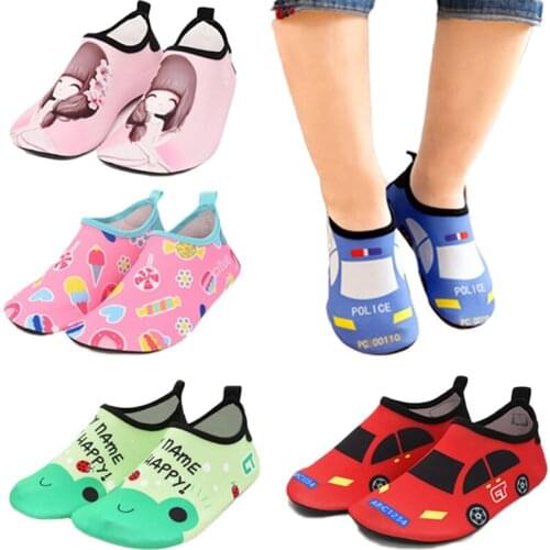 Kids Slippers Water Shoes Quick Drying Casual Footwear Barefoot Lightweight Aqua Socks For Beach Pool Cartoon Children Slippers
