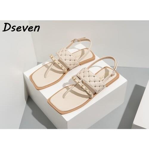 Women Sandals Chain Flat Heel Female Sandals Casual Square Toe Flip Flops Summer Outdoor Beach Shoes Ladies Sandals Plus Size