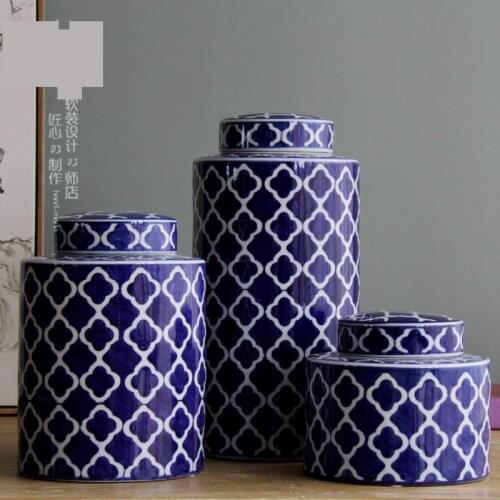 Home Furnishings Jingdezhen Ceramics Classical Blue And White Home Creative Pot ceramic Jar Ornaments Home Porcelain jar vase