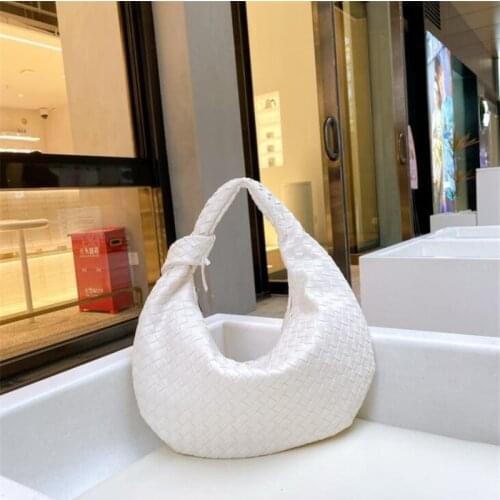 2021 Large Capacity Woven Bag Ladies Knot Handle PU Leather Handbags Designer Casual Big Soft Tote Hobo Bags for Women
