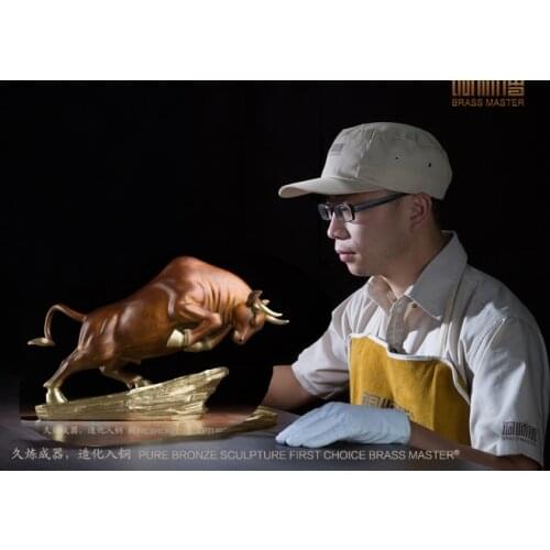36 LARGE-TOP COOL home office equity market ART --efficacious Talisman Money Drawing gold Charging Bull COW bronze sculpture