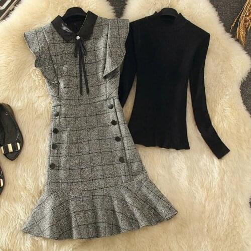 2 pieces of womens autumn and spring outfits fashion knitted sweater and ruffled plaid sleeveless elegant dress set NS124