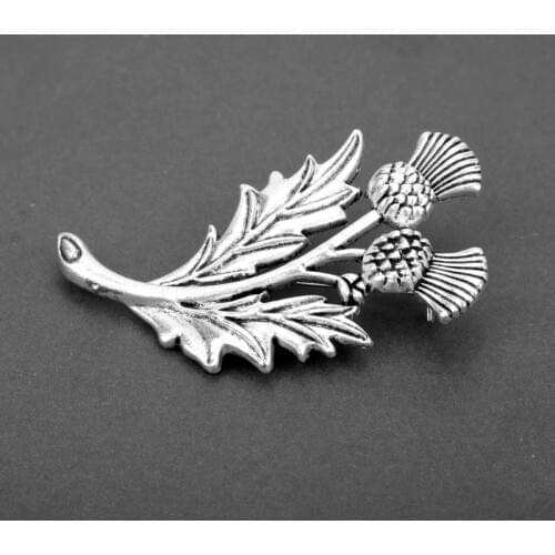MQCHUN TV Jewelry Outlander Brooch National Flower Scotland Thistle Scottish Irish Flower Leaves Badge Pins for Women Men Gifts