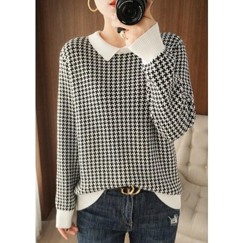 Spring and autumn new ladies sweater cotton doll collar long-sleeved sweater sweater black and white plus size ladies top