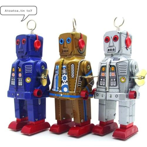 Vintage Retro Space Robot Tin toy Classic Clockwork Wind Up Robot Model Collection Tin Toy For Adult Kids Collectible Gift