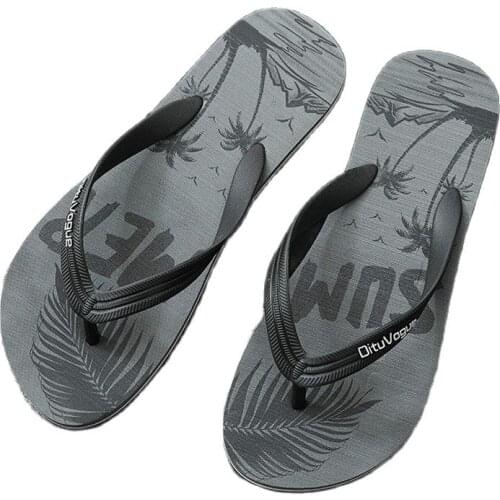 Mens Sandals 2021 flip-flops Antiskid Soft Bottom Fashion Tide Outside Man Sandals In The Summer Of The Seaside Beach Slippers