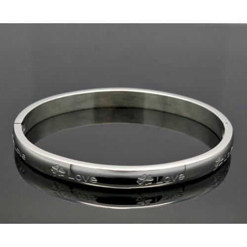 Luxury Clover Style Womens Jewelry 316L Stainless Steel Jewelry Fashion Womens Bracelets And Love Bracelets Wholesale Gifts