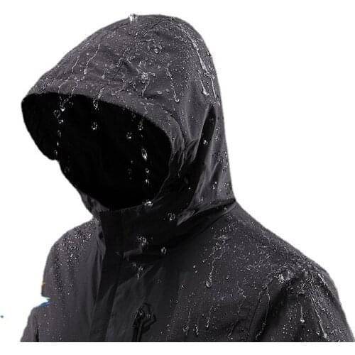 Outdoor Mens Shell Jacket Spring and Autumn Single Layer & Thin Casual Mens Coat Breathable Raincoat Mountaineering Clothing