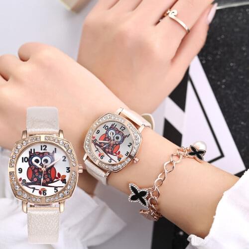 2021 New Cartoons High Quality Simplicity Womens Watches Fashion Belt Luxury Quartz Clock Women Dress Watch WristWatches Sale