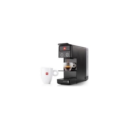 Illy Kitchen Goods