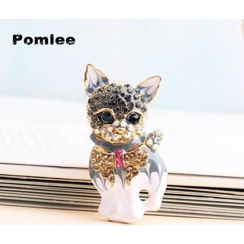 Pomlee 2021 Unisex Cute Mysterious Elegant Grey Cat Brooch Sweater Brooch Party Gift Brooch Costume Animal Design Accessories