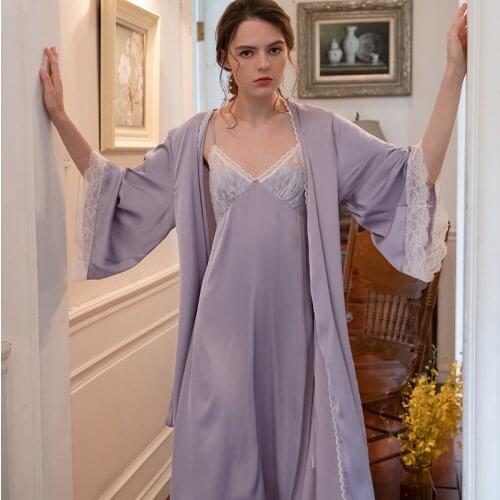 Sexy Purple Robe Set Two Pieces Spaghetti Strap Deep V Neck Sleepwear Lace Bathrobe Set Luxury Nightgown Long Negligee