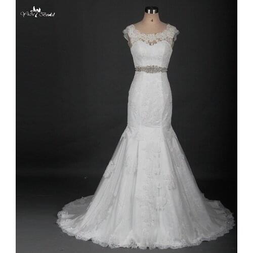 Vestido De Noiva Sereia Boat Neckline Cap Sleeve Zipper Button Vintage Lace Wedding Dress With Removable Brown Sash Belt RSW841