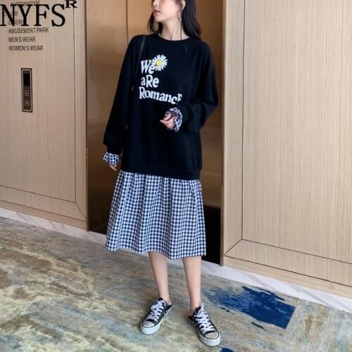 NYFS 2021 Korean New Autumn Winter Loose Little daisy Patchwork Plaid Hem Woman Dress Vestidos Robe femme Elbise Fake two Dress