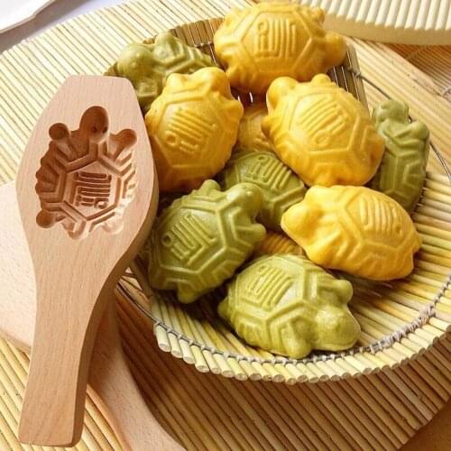 Wooden Moon Cake Mold 3D Flower Pastry Baking Tool for Making Mung Bean Ice Skin