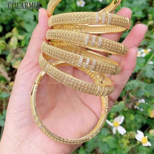 3 Pcs Elegant Hollow bangle zircon Gold color bangle Elegant Metal bangle jewelry fashion bangle for women jewelry Bangle 31431
