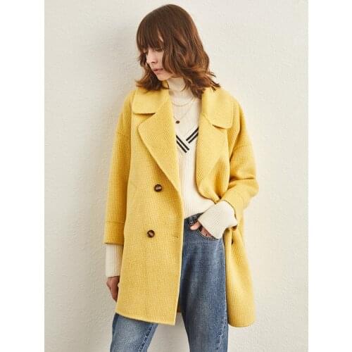 Popular Plaid double-sided tweed coat in autumn and winter 2021 womens high-end woolen cloth small short woolen coat zero