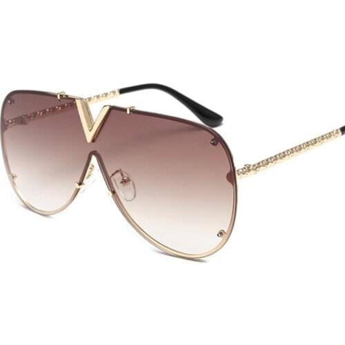 New Oversized Sunglasses Men Women Brand Designer Gradient Sun Glasses High Quality Metal Goggle Fashion Shade Eyewear UV400