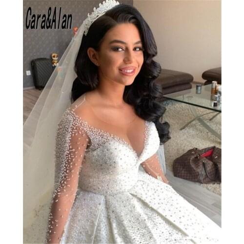 Luxury Arabic Dubai Wedding Dresses Long Sleeves Sheer Neck Beaded Vintage Vestios De Novia 2021 Plus Size Bridal Gowns