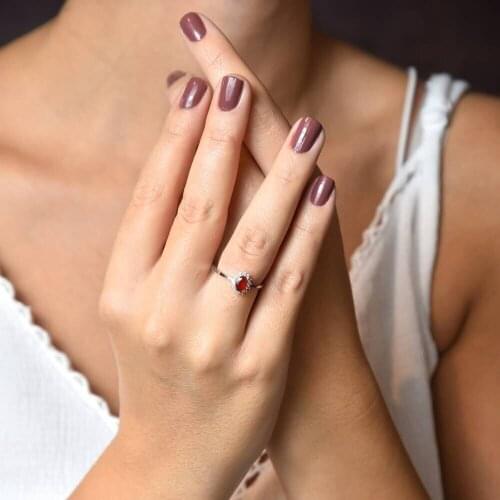 White Gold Anturage Ring Oval Root Ruby Handy Custom Craftsmanship Gift Gold Special Occasions Design Shiny Elegant Jewelry