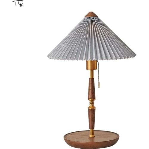 American Luxury Retro Solid Wood Pleated Table Lamp E27 LED Indoor Lighting Bedroom Living Room Decoration Study Bedside Cabinet