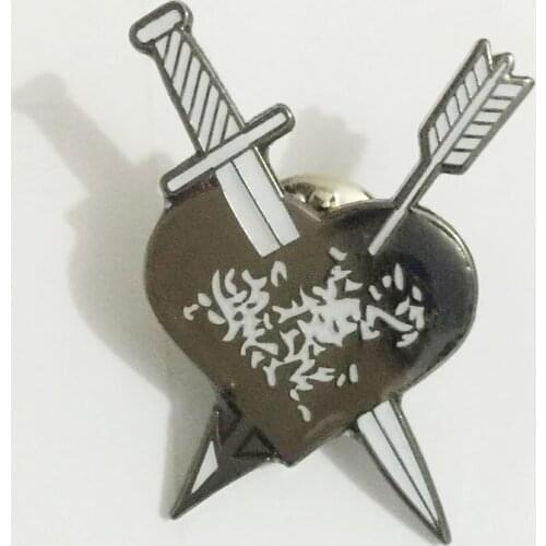 Custom 30mm Broken Heart Club School Hospital Black Nickel Plated Lapel Pin Badge With Butterfly Clutch