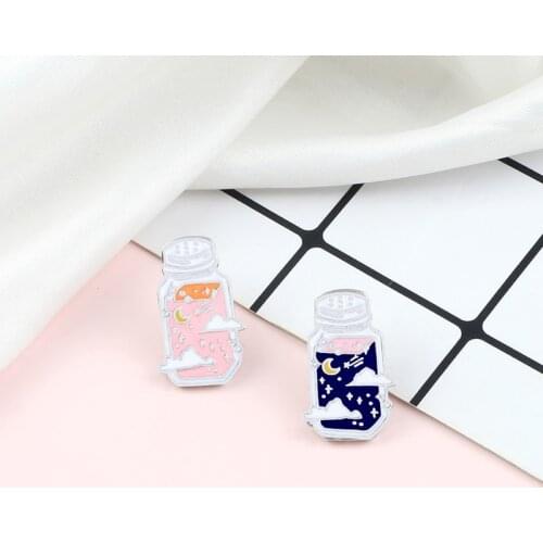 Shiny Starry Moon Enamel Pins Cartoon Wishing Bottle Brooch Friends Women Jewelry Badge Lapel Pin Backpacks Clothes Lucky Button