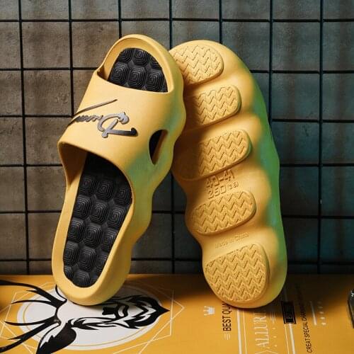 Summer Thick Men Women Beach Shoes Designer Large Men Slippers Casual Light Women Home Slippers Zapatillas Mujer Male Footwear