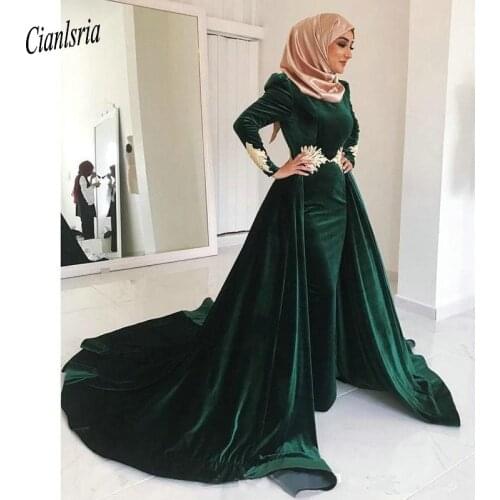 Dark Green Velvet Muslim Evening Dress 2020 Long Sleeve Appliques Islamic Dubai Saudi Arabic Long Formal Evening Party Dresses