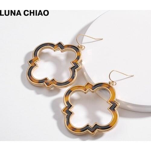 LUNA CHIAO 2018 Fall Fancy Design Tortoise Shell Colorful Acylic Board Metal Drop Earrings for Women
