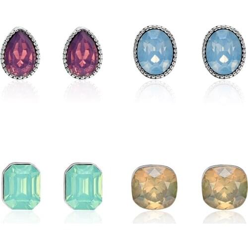 4 Colors Shine Crystal Teardrop Stud Earrings For Women Fashion Piercing Earrings Christmas Jewelry Gifts Ear Studs Pendientes