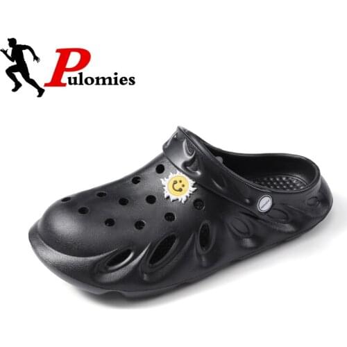 Summer Men Slippers Checkered Sandals Massage Clogs Outdoor Garden Shoes Men Pool Sandals Bathroom Slides Mules Beach Slippers