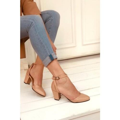 Belly Nude Mat Kadın Topuklu Ayakkabı