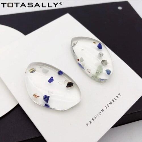 TOTASALLY Fashion Chic Earrings for Women Simple Clear Geo Acrylic Earrings Lady Transparent Ladies Stud Earrings Dropshipping