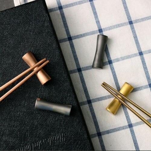 304 Stainless Steel Japanese Chopstick Rest Chopsticks Holder Spoon Stand Rack Pillow Shape Frame Art Craft Kitchen Tools