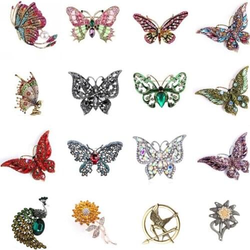 Metal Crystal Rhinestones Cutout Brooch Fashion Colorful Butterfly Brooches Animal Pins Banquet Wedding Bouquet Brooch Gifts