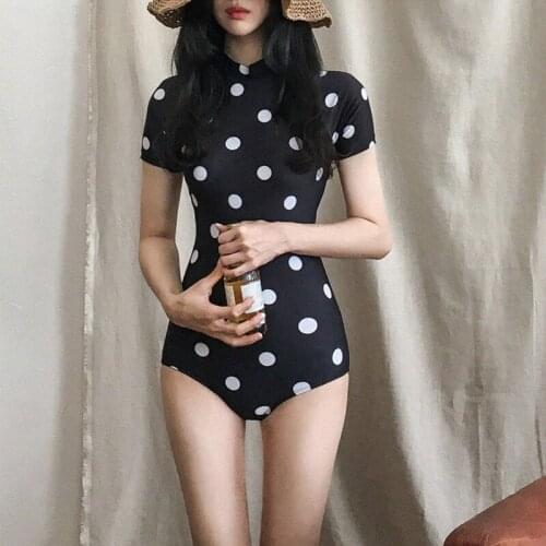 New Retro Fresh Wave Dot Short-sleeved Triangle One-piece Hot Spring Swimsuit Women Bathing Suit Women Sexy Swim Suits Monokini