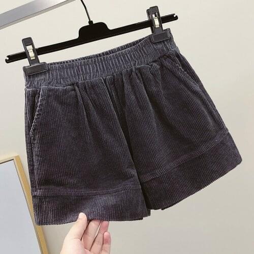 Korean Fashion Fall Spring Woman Black Green Wide Leg Elastic Waist Corduroy Shorts , Autumn Winter Female Woman Loose Shorts