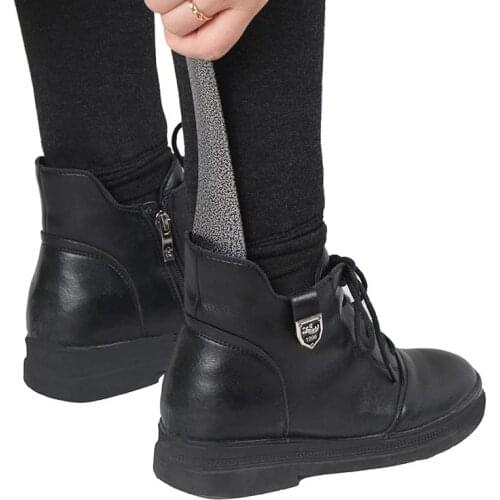 1PC Lazy Shoe Helper Unisex Wear Shoe Horn Helper Shoehorn Shoe Easy On And Off Shoe Sturdy Slip Aid Tool Shoe Horn Shoe Lifter