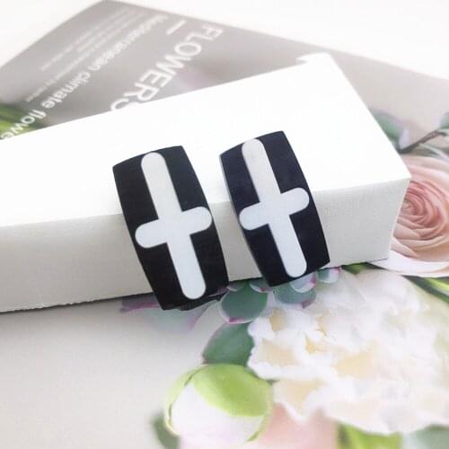 Anime Tokyo Revengers Cross Earrings for Women Cosplay Acrylic Pendant Jewelry Accessories