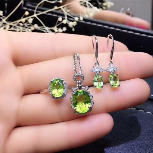Natural green peridot ring Pendant drop earrings Natural Gemstone Jewelry Set S925 Silver Luxurious round Women party jewelry