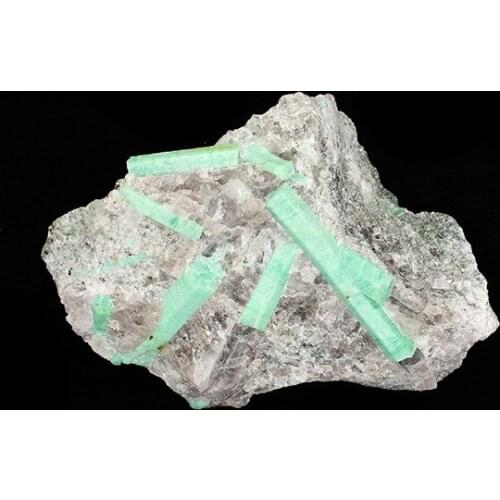 Ultra-fine mineral crystals emerald green natural rough stones mark collectibles ore samples without optimization 105