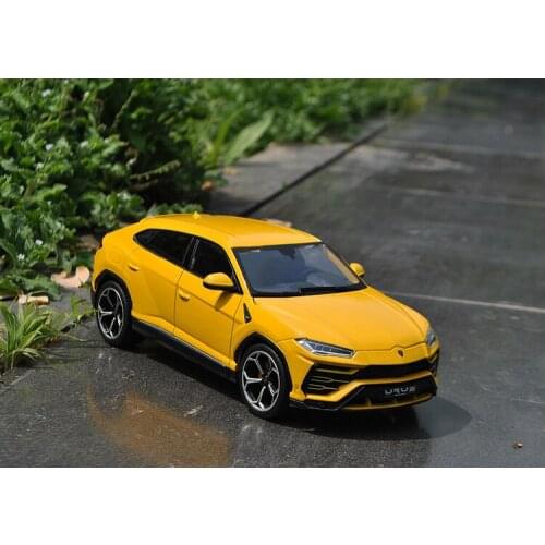 Maisto 1:24 Lamborghini URUS simulation alloy car model crafts decoration collection toy tools gift