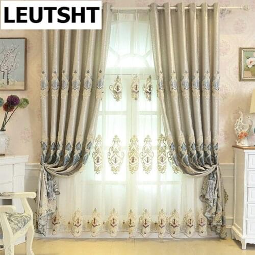 2021 European Style Velvet Cord Embroidery Embroidery Crown Curtains for Modern Living Room Bedroom Blackout Curtains Custom