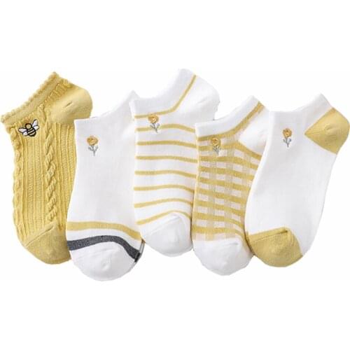 5 PairsCalcetines Kawaii Socks Women Set Soft Girl White Happy Socks Korean Fashion Cute Things Gifts Yeiiow Bee Sticthwork